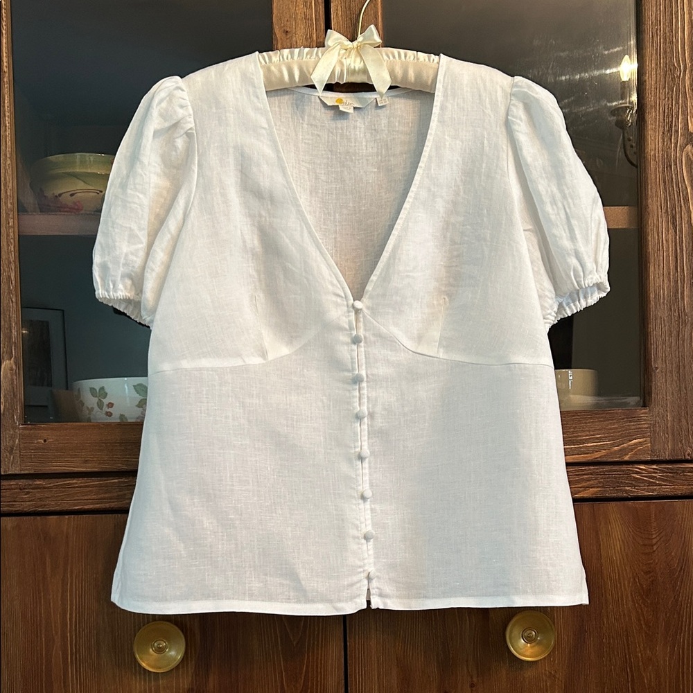 Boden White Linen V neck, Puff Sleeve Button Down Blouse Size 12
